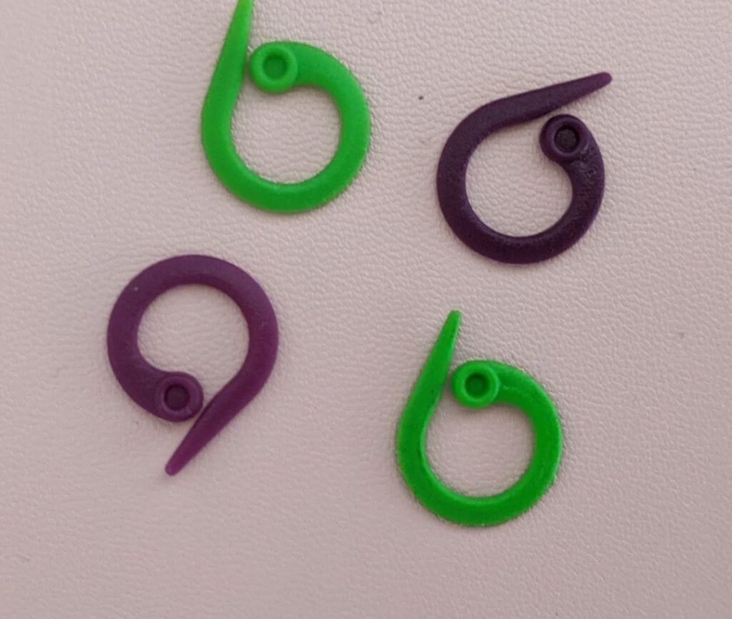 Best Stitch Markers for Crochet and How to Use Them