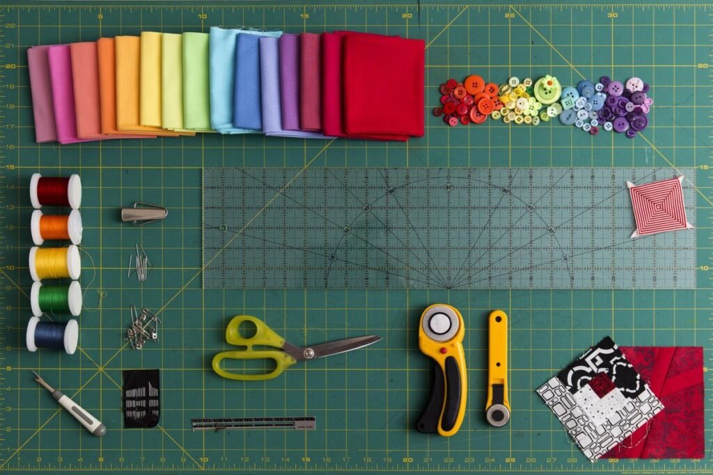 Rotary Cutter vs Fabric Scissors: Which Is Better for Patchwork?
