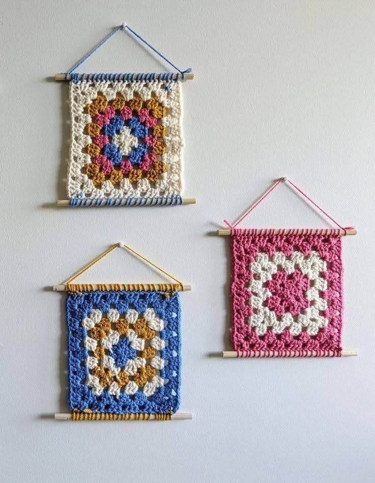 How to Crochet a Boho Wall Hanging